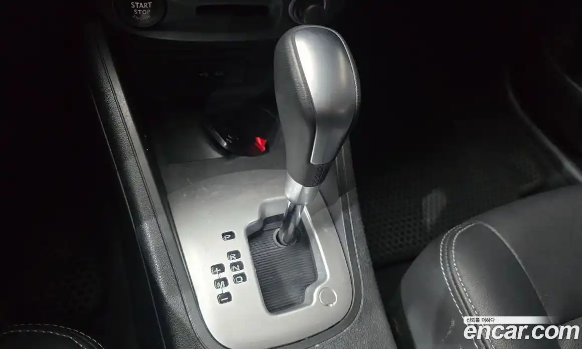 Renault SM3 2015 1.6 Автомат в Москве № 148167, фото 11