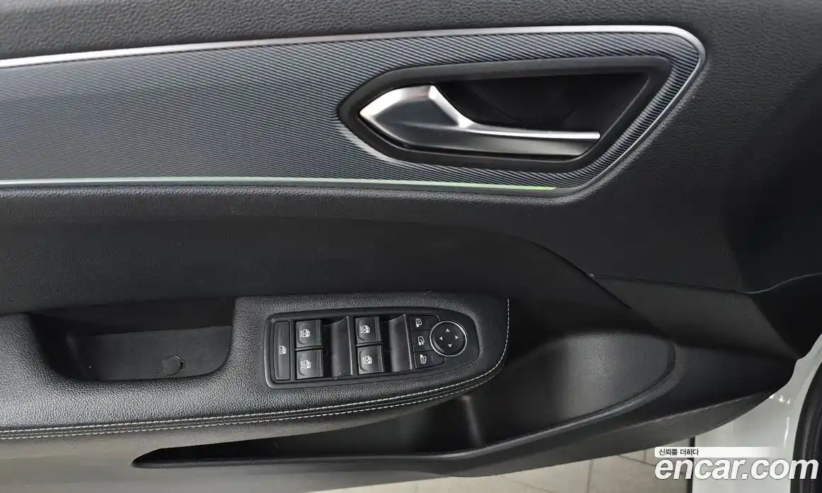 Renault XM3 2023 1.6 Автомат в Москве № 148263, фото 20