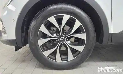 Renault XM3 2023 1.6 Автомат в Москве № 148263, миниатюра 2