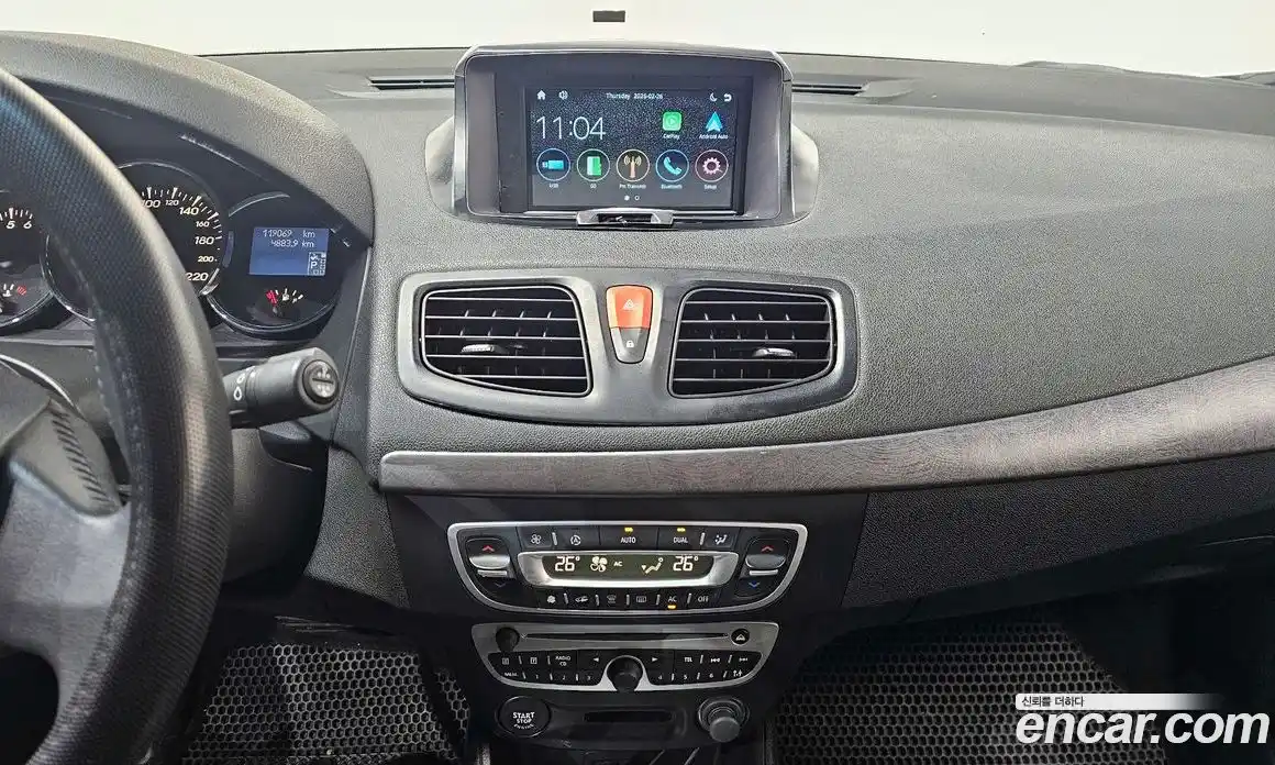 Renault SM3 2010 1.6 Автомат в Москве № 148468, фото 10