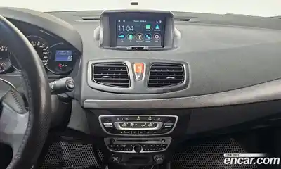 Renault SM3 2010 1.6 Автомат в Москве № 148468, миниатюра 10