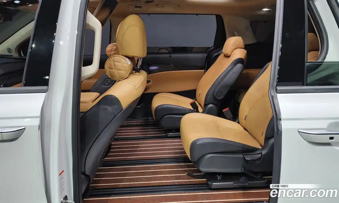 Kia Canival 2023 2.2 Автомат в Москве № 14963, фото 20