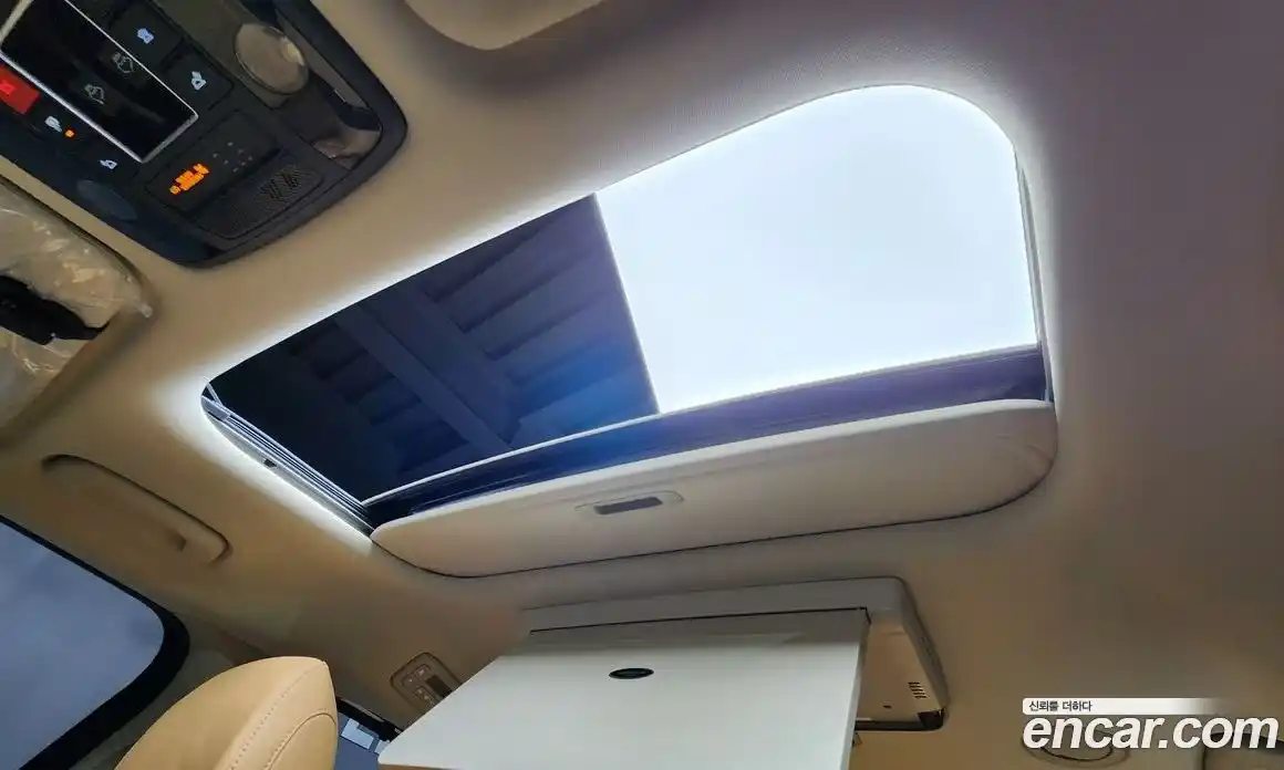 Kia Canival 2023 2.2 Автомат в Москве № 14963, фото 8