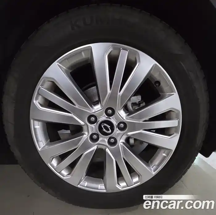 Renault QM6 2022 2.0 Вариатор в Москве № 152398, фото 16