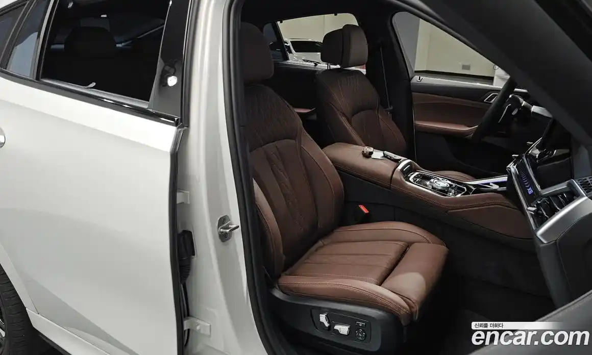 BMW X6 2025 3.0 Автомат в Москве № 153354, фото 15