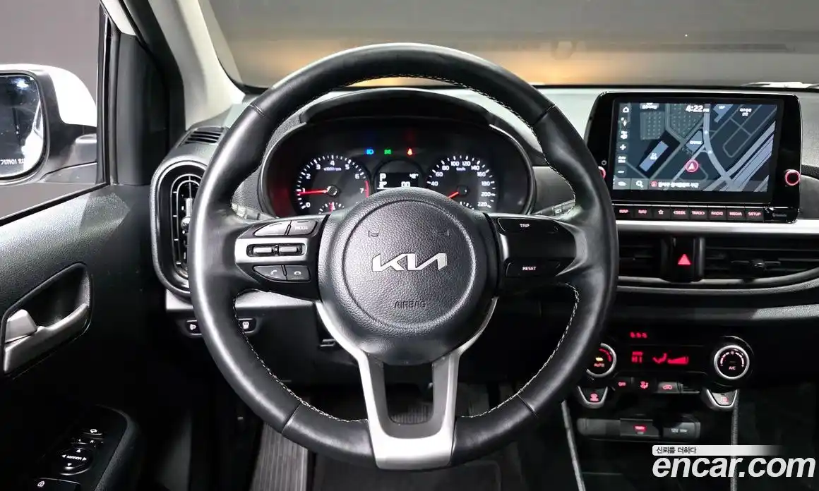 Kia Morning 2023 1.0 Автомат в Москве № 15336, фото 13