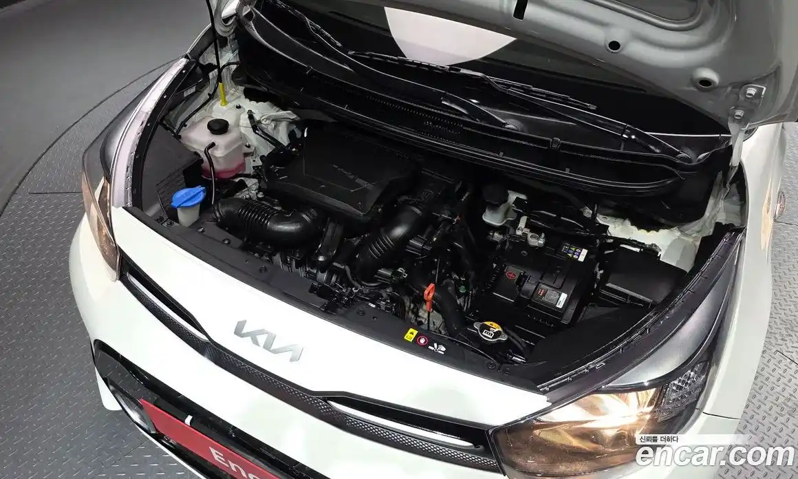 Kia Morning 2023 1.0 Автомат в Москве № 15336, фото 14