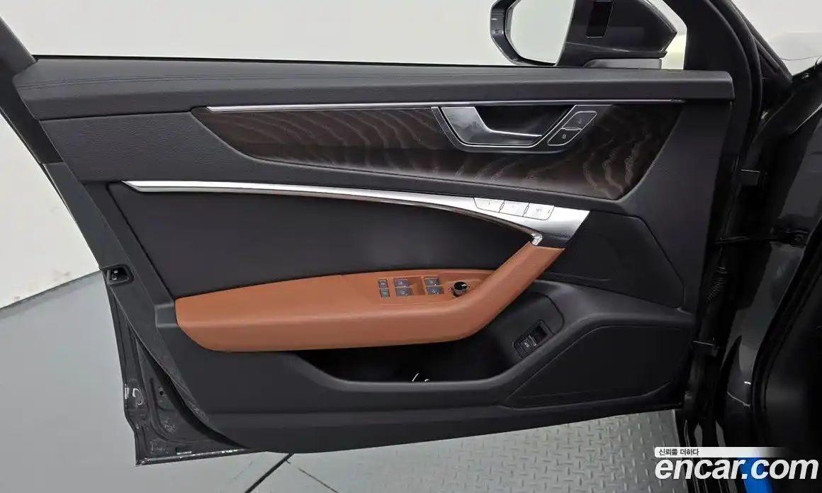 Audi A6 2023 2.0 Автомат в Москве № 155048, фото 17