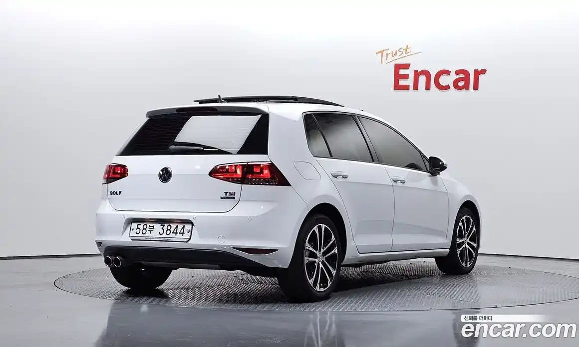 Volkswagen Golf 2014 1.4 Автомат в Москве № 155867, фото 20