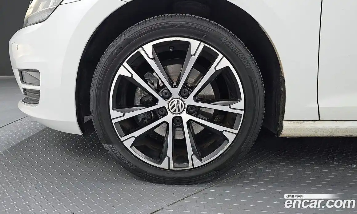 Volkswagen Golf 2014 1.4 Автомат в Москве № 155867, фото 6