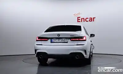 BMW 3-Series 2021 2.0 Автомат в Москве № 157793, миниатюра 4