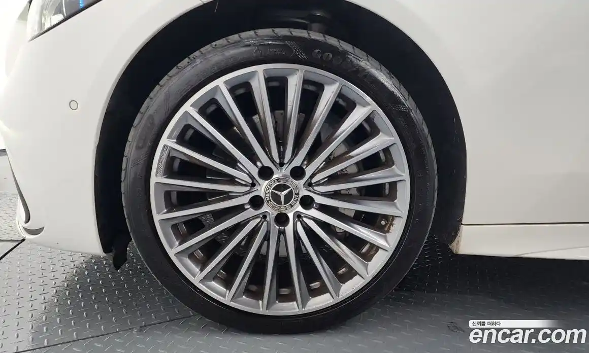 Mercedes-Benz C-Class 2022 2.0 Автомат в Москве № 160418, фото 11