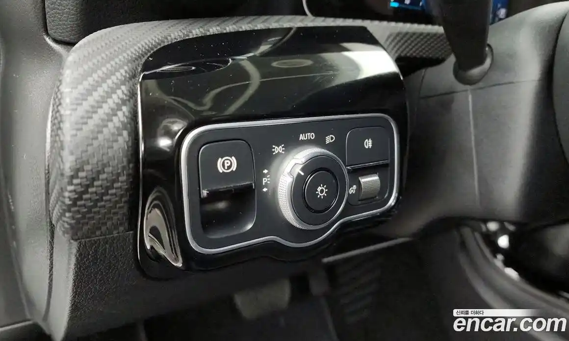 Mercedes-Benz A-Class 2020 2.0 Автомат в Москве № 160422, фото 12