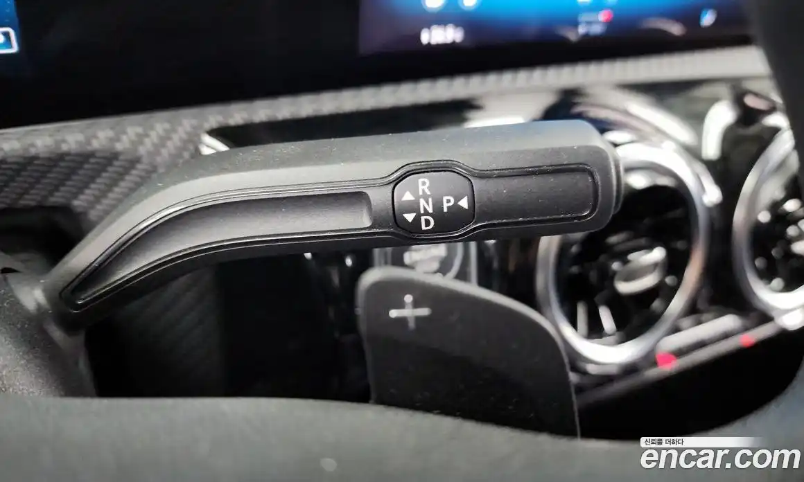 Mercedes-Benz A-Class 2020 2.0 Автомат в Москве № 160422, фото 9