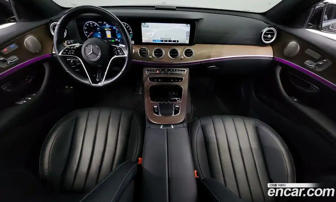 Mercedes-Benz E-Class 2022 2.0 Автомат в Москве № 161876, фото 12