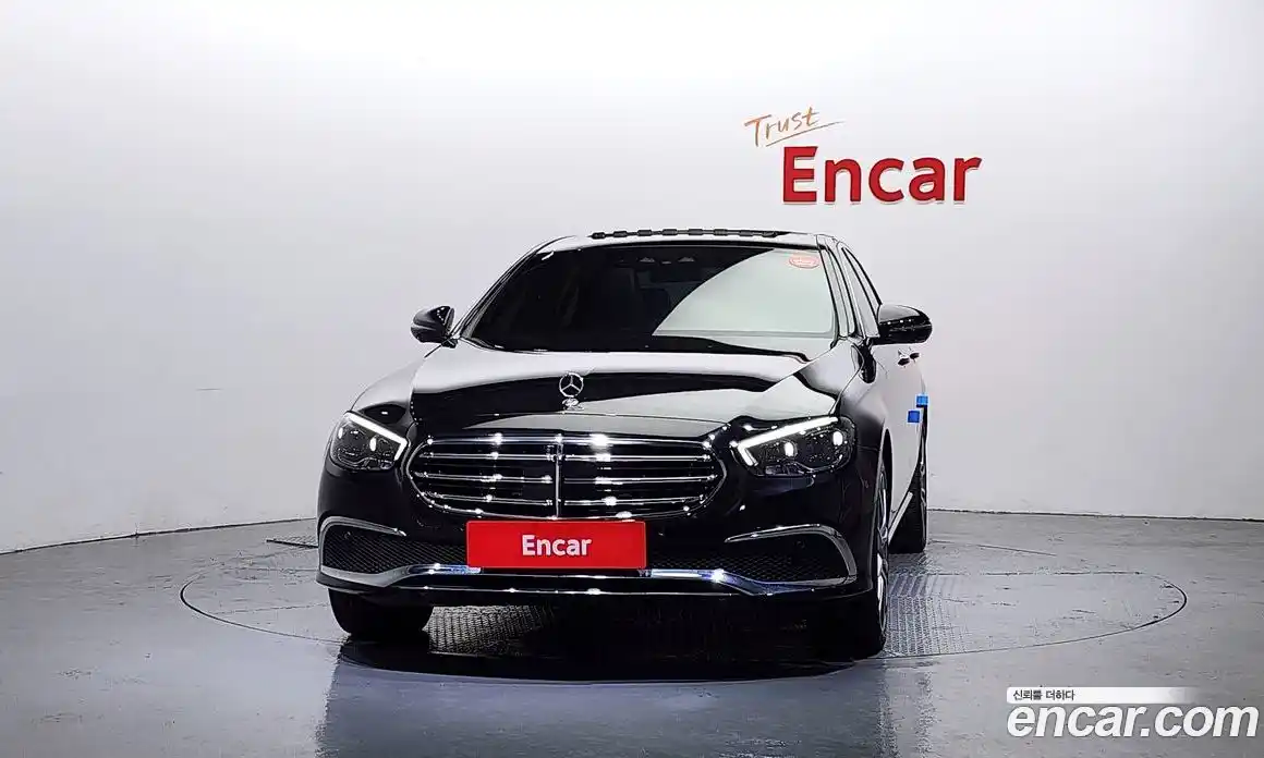 Mercedes-Benz E-Class 2022 2.0 Автомат в Москве № 161876, фото 15