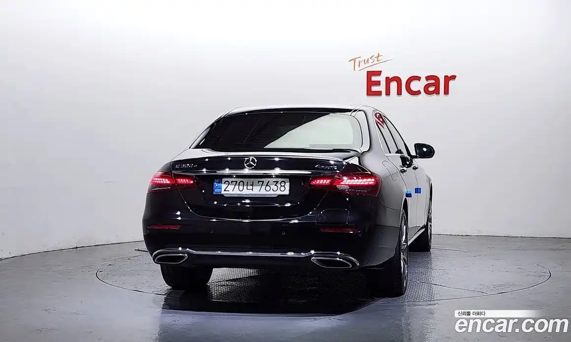 Mercedes-Benz E-Class 2022 2.0 Автомат в Москве № 161876, фото 18