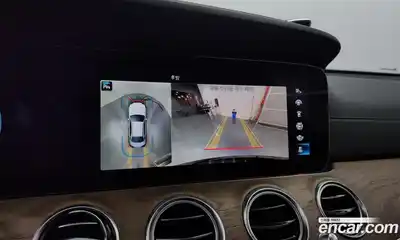 Mercedes-Benz E-Class 2022 2.0 Автомат в Москве № 161876, миниатюра 7