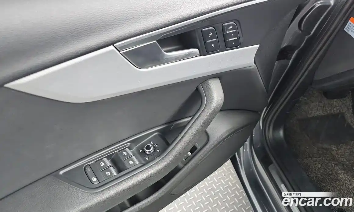 Audi A4 2019 2.0 Автомат в Москве № 163210, фото 1