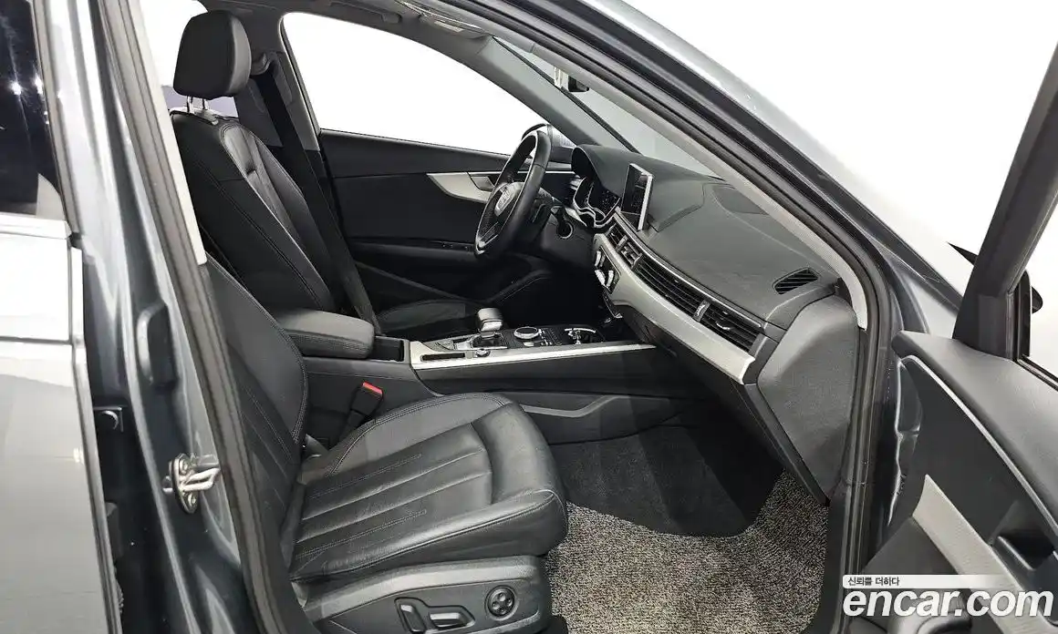 Audi A4 2019 2.0 Автомат в Москве № 163210, фото 18