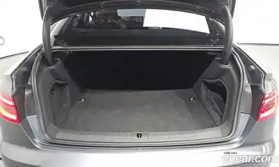 Audi A4 2019 2.0 Автомат в Москве № 163210, миниатюра 6