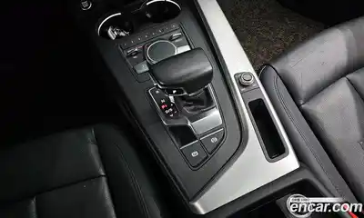 Audi A4 2019 2.0 Автомат в Москве № 163210, миниатюра 10