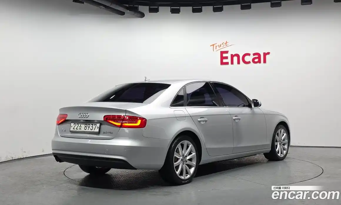 Audi A4 2013 2.0 Автомат в Москве № 163629, фото 9