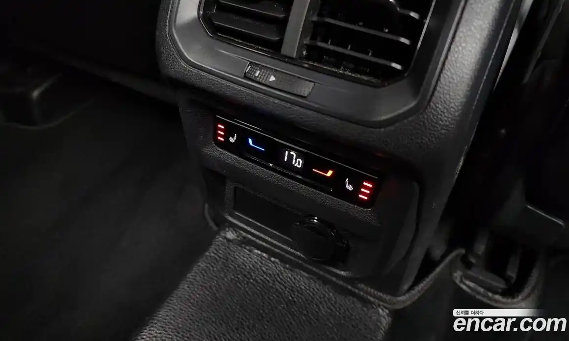 Volkswagen Tiguan 2022 2.0 Автомат в Москве № 168489, фото 12