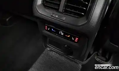 Volkswagen Tiguan 2022 2.0 Автомат в Москве № 168489, миниатюра 12