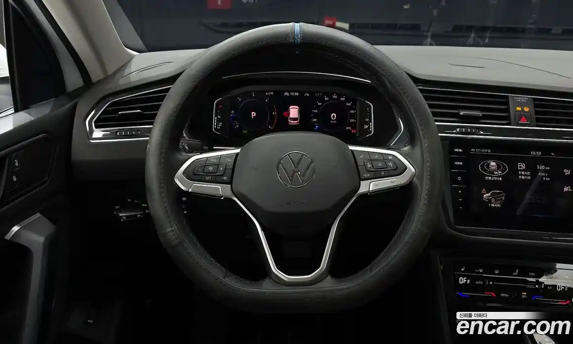 Volkswagen Tiguan 2023 2.0 Автомат в Москве № 168710, фото 13