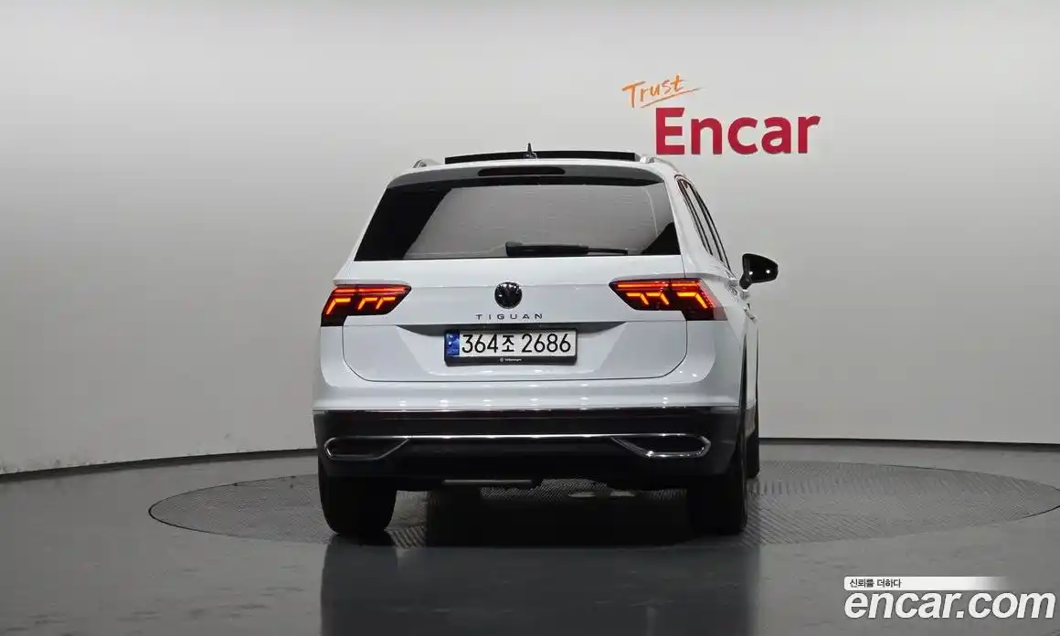 Volkswagen Tiguan 2023 2.0 Автомат в Москве № 168710, фото 20