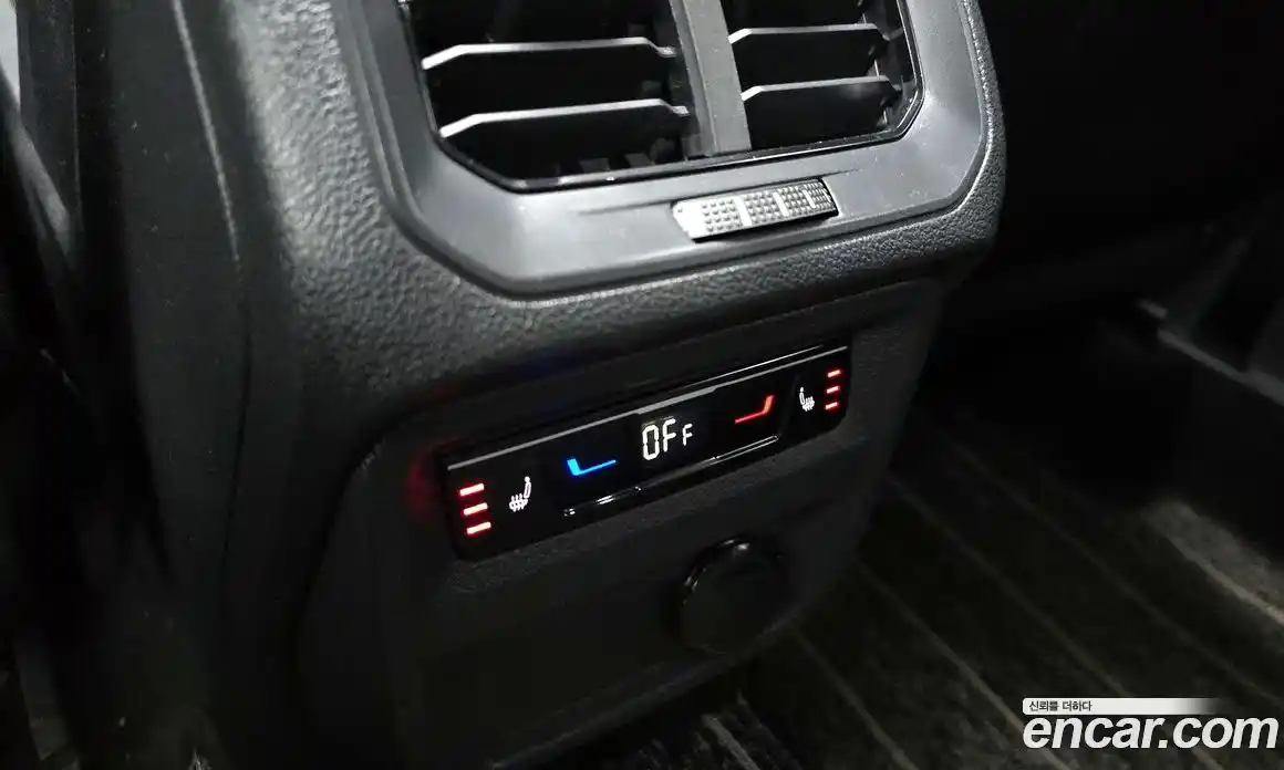 Volkswagen Tiguan 2023 2.0 Автомат в Москве № 168710, фото 5