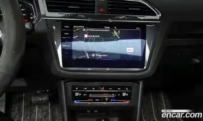 Volkswagen Tiguan 2023 2.0 Автомат в Москве № 168710, миниатюра 8