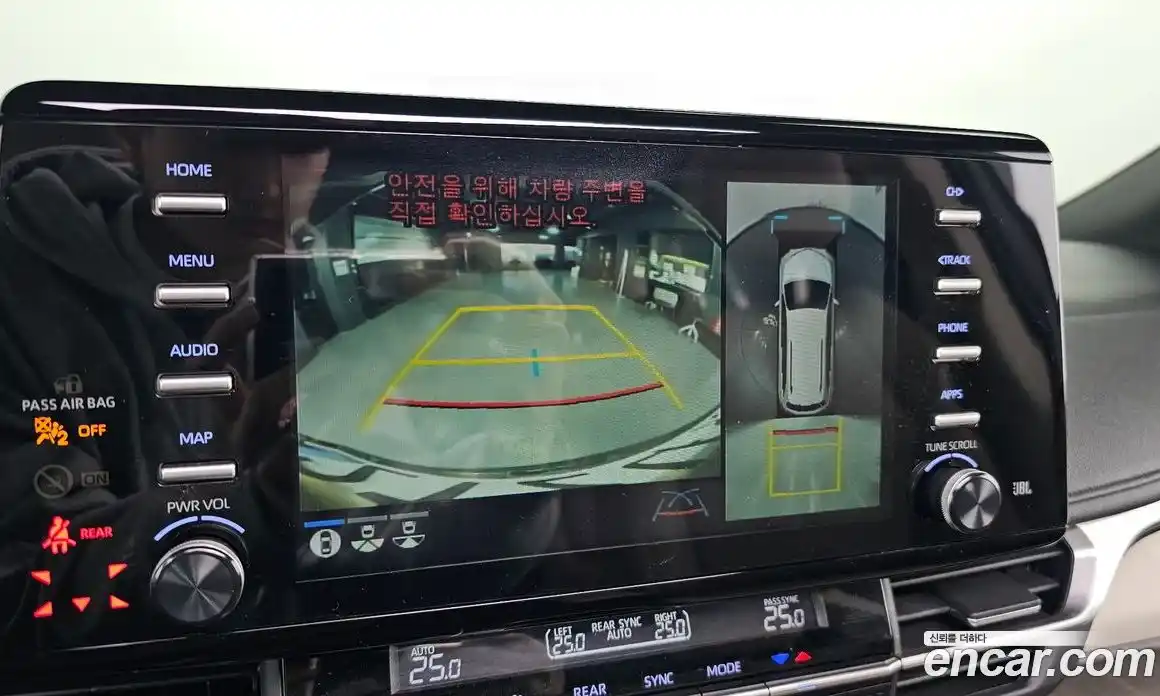 Toyota Sienna 2023 2.5 Автомат в Москве № 170223, фото 16