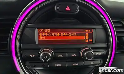 Mini Cooper 2017 1.5 Автомат в Москве № 173881, миниатюра 11