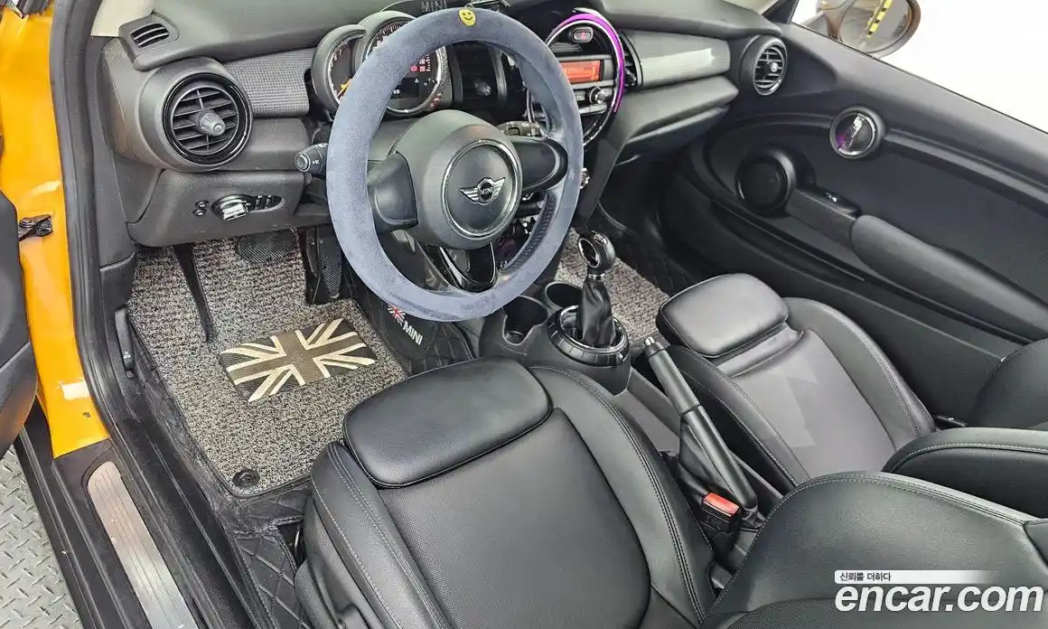 Mini Cooper 2017 1.5 Автомат в Москве № 173881, фото 12