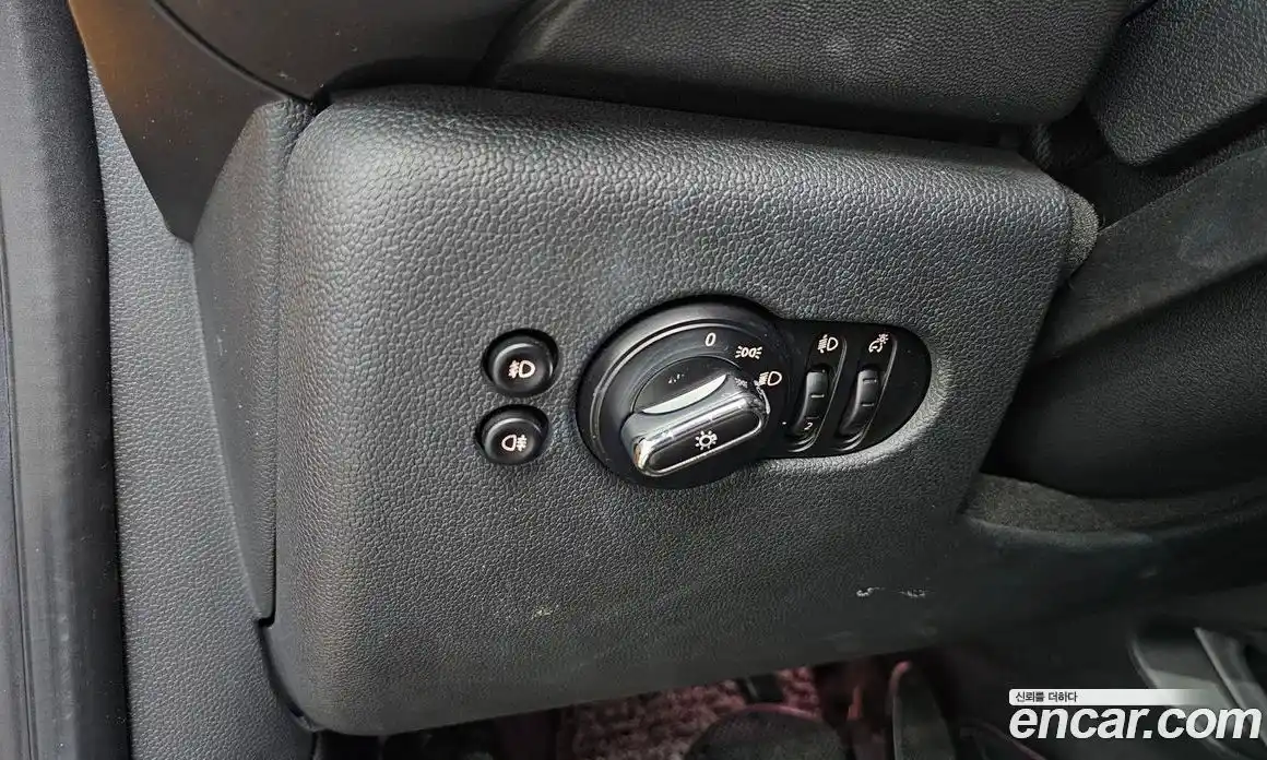 Mini Cooper 2017 1.5 Автомат в Москве № 173881, фото 19