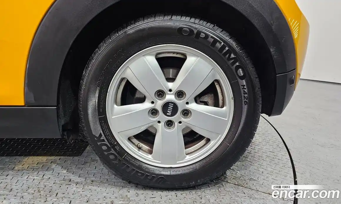 Mini Cooper 2017 1.5 Автомат в Москве № 173881, фото 8