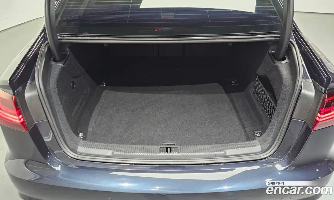 Audi A6 2018 2.0 Автомат в Москве № 178628, фото 3