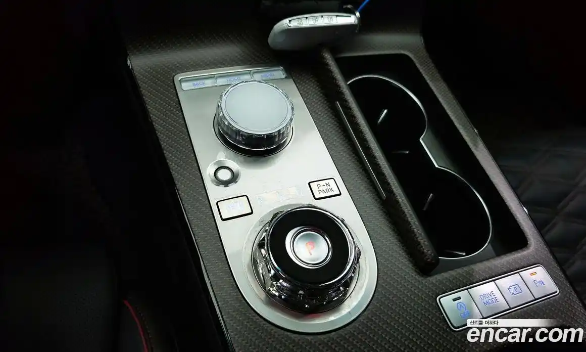 Genesis G80 2025 2.5 Автомат в Москве № 18680, фото 12