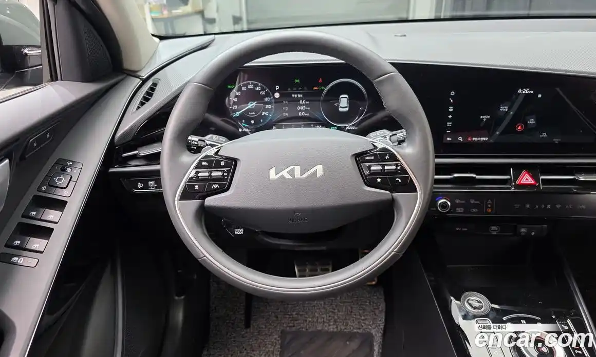 Kia Niro 2024 1.6 Автомат в Москве № 191731, фото 18