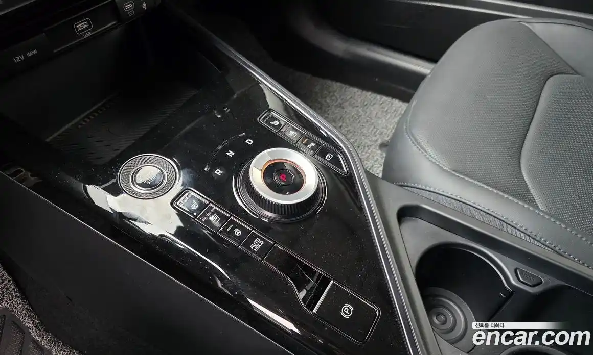 Kia Niro 2024 1.6 Автомат в Москве № 191731, фото 20