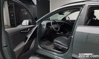 Kia Niro 2024 1.6 Автомат в Москве № 191731, миниатюра 6