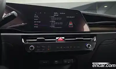 Kia Niro 2024 1.6 Автомат в Москве № 191731, миниатюра 9