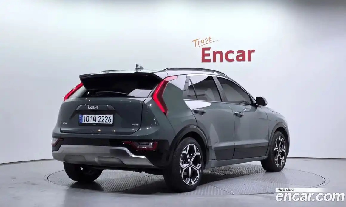 Kia Niro 2024 1.6 Автомат в Москве № 191731, фото 10