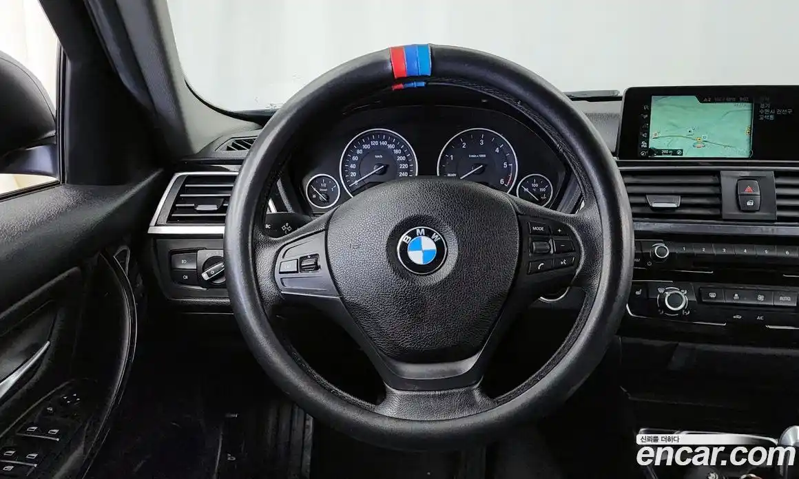 BMW 3-Series 2017 2.0 Автомат в Москве № 192041, фото 16