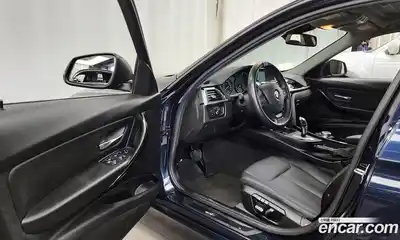BMW 3-Series 2017 2.0 Автомат в Москве № 192041, миниатюра 4