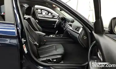 BMW 3-Series 2017 2.0 Автомат в Москве № 192041, миниатюра 9