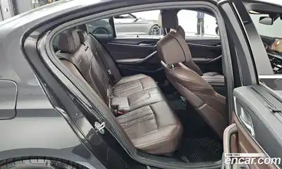 BMW 5-Series 2023 2.0 Автомат в Москве № 192221, миниатюра 3