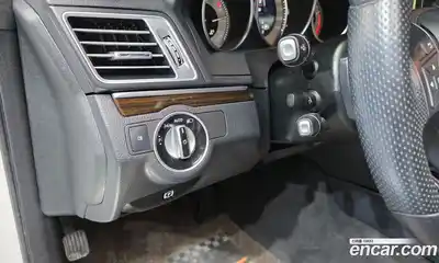 Mercedes-Benz E-Class 2014 2.0 Автомат в Москве № 194029, миниатюра 3